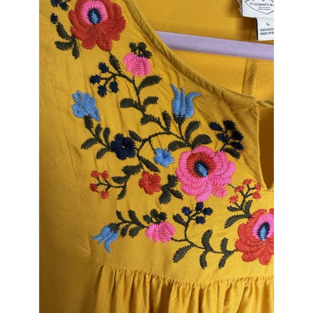 St. John's Bay Floral Embroidered Tasseled Peasant Top Women's Size Large - Picture 3 of 8